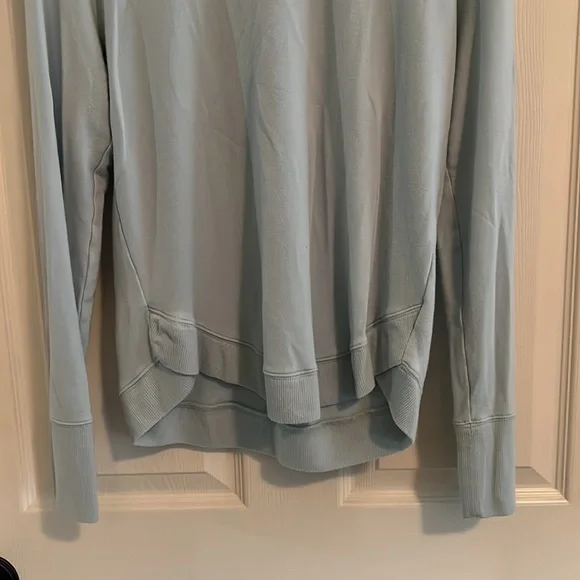 Athleta Sweatshirt - Picture 6 of 13